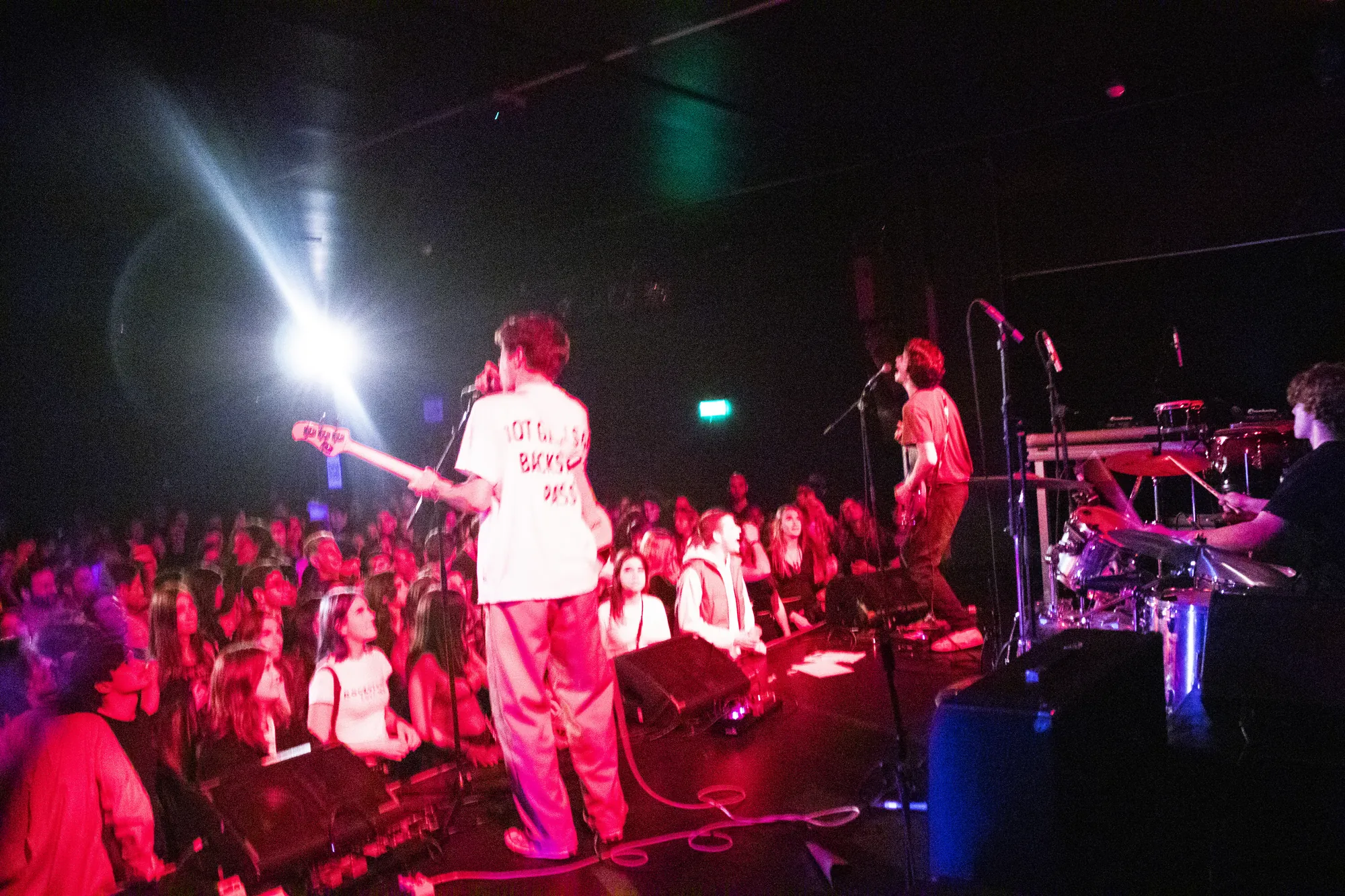 Sadhäna on stage at Hard Club in Porto, in front of a packed crowd